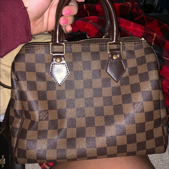 Louis Vuitton Handbags - Louis Vuitton classic speedy 25